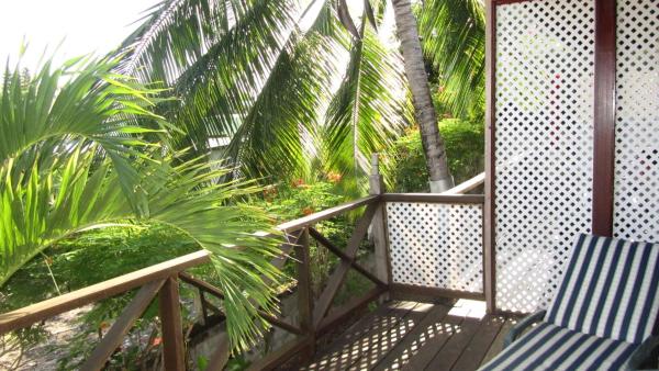 Dolphin Inn Guesthouse & Apartments, Забронировать Гостевой дом Сент-Лоуренс-Гэп 