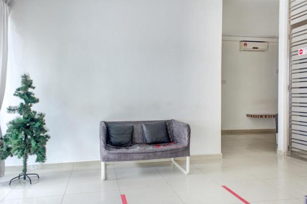 OYO 90114 Home Rest Hotel