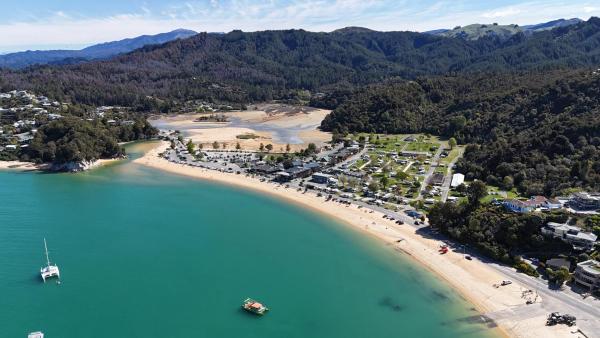 Kaiteriteri Recreation Reserve Cabins