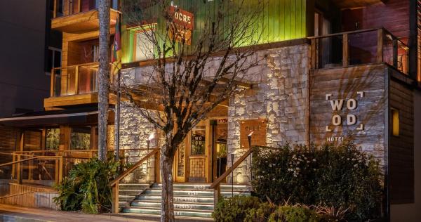 Wood Hotel