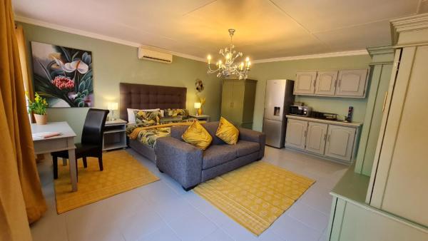Arum Lily Guest Rooms, Забронировать Гостевой дом Гостевые дома Tshwane, Гостевой дом