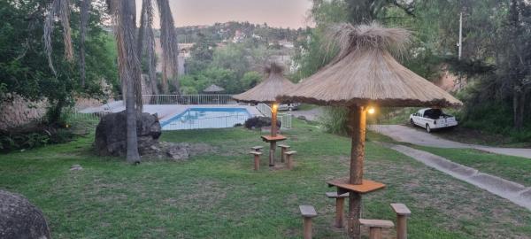 Departamentos Carlos Paz bajada al lago, Забронировать Отель Недорогие отели Punilla Valley, недорогие