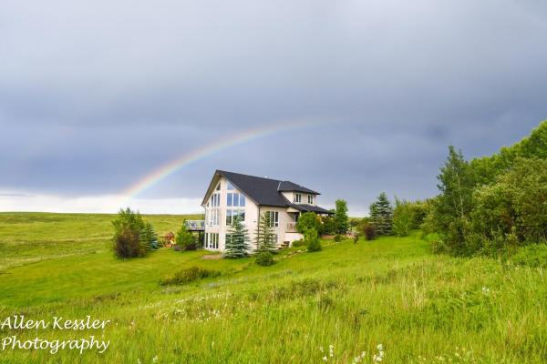 Misty Ridge Retreat B&B, Забронировать Отель «постель и завтрак» Foothills Альберта