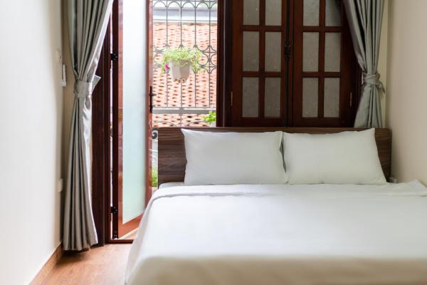 Nusmile's Hostel and Travel, Забронировать Проживание в семье Недорогие отели Ханоя, недорогие