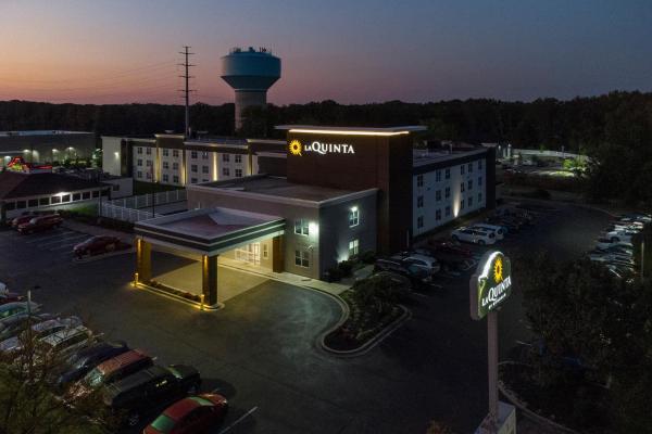 La Quinta by Wyndham Lexington Park - Patuxent Калифорния