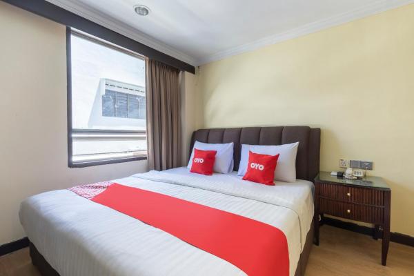 OYO 89978 Hotel Grand Maria