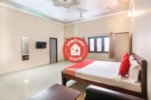 OYO 71493 Chetiya Farm House