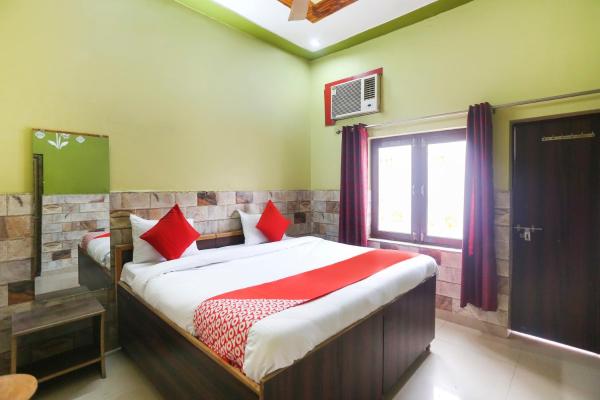OYO Flagship 71188 Hotel Sawan
