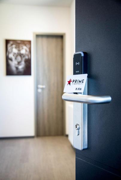 Prime Apartments and Rooms