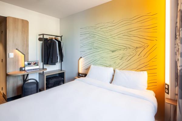 B&B HOTEL Saint-Denis Porte de Paris, Забронировать Отель Сен-Дени Seine-Saint-Denis