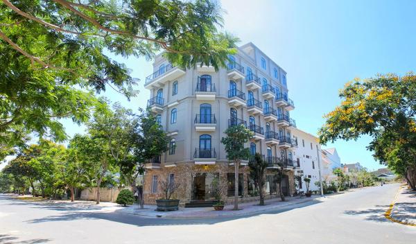 AHA Monaco Hotel Phan Thiet
