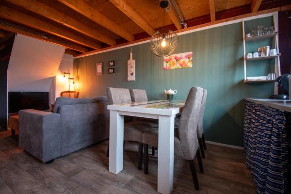Sfeervol Appartement Het Knooppunt