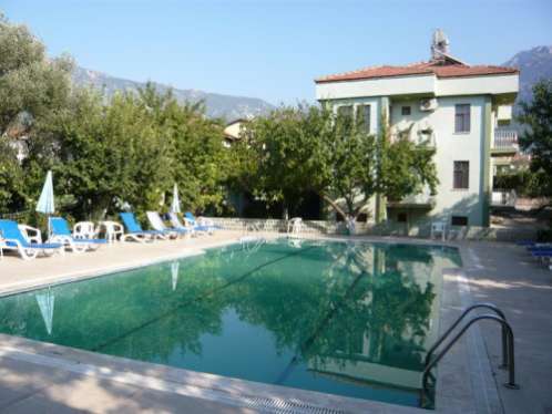 Baris Hotel