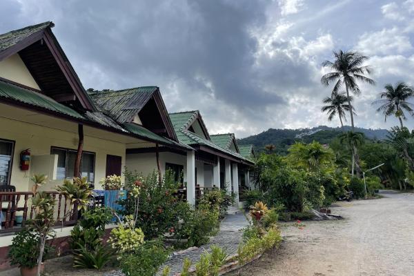 Sea Breeze Bungalow