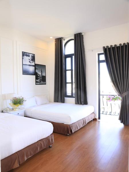 Tea Leaf Hotel 2