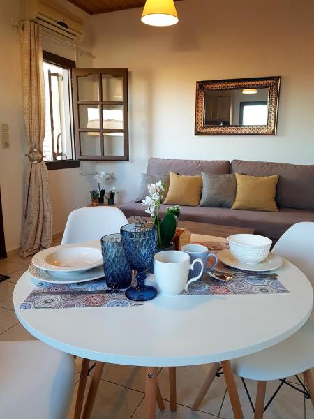 Emmanouil Airport Beach Apartment