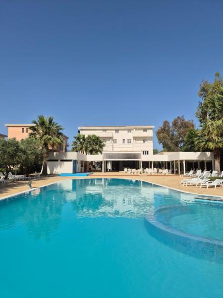 Отель Suite Hotel Club Dominicus