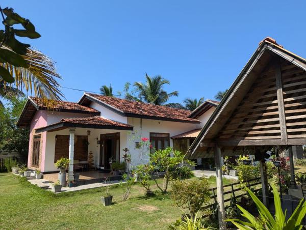 Aiden Homestay, Забронировать Гостевой дом Пасикуда Округ Баттикалоа, рядом с Пляж Пасикуда