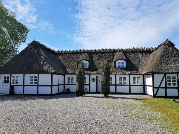 Room Between Odense And Kerteminde