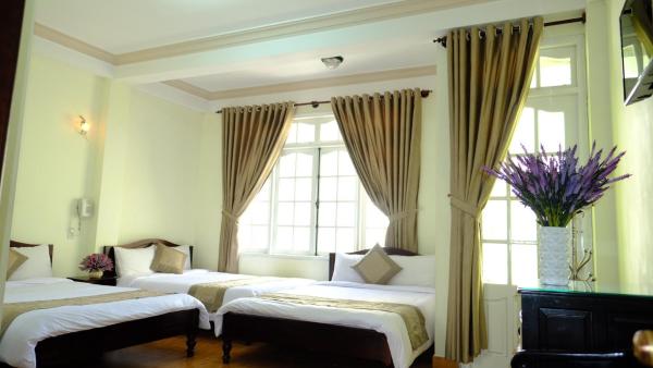 Hotel Le Huynh