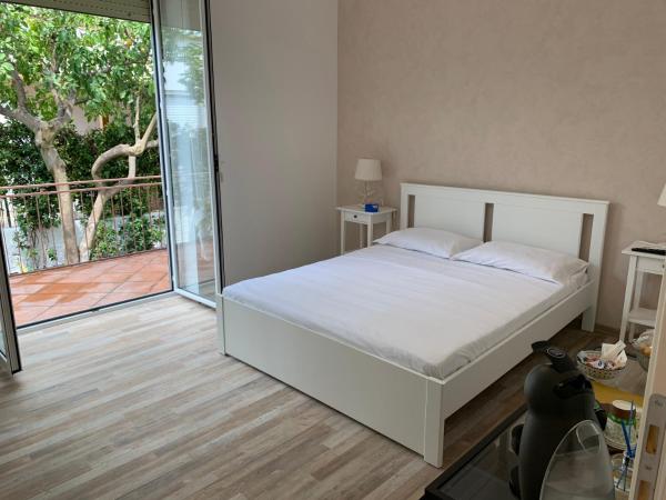 Villa Giuseppina Террачина