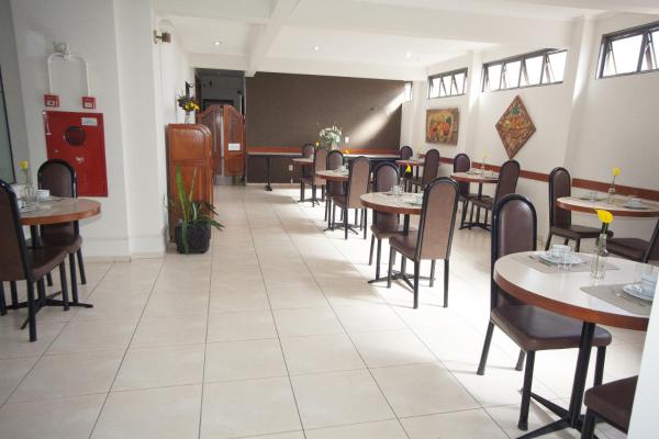 Láparos Hotel