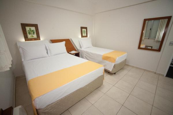 Láparos Hotel