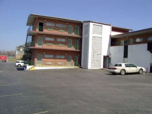Capri Motel