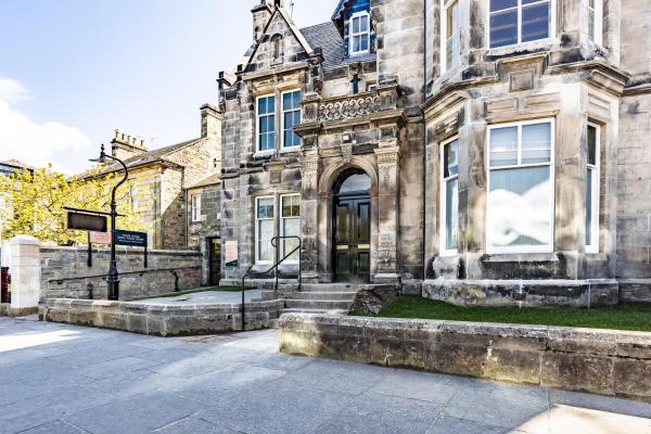 No1 Apartments & Bedrooms St Andrews - St Mary's, Забронировать Апартаменты/квартира Сент-Андрус Файф
