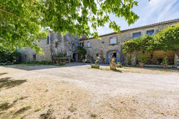 Auberge de Saugras, Забронировать Отель Аржелье Hérault