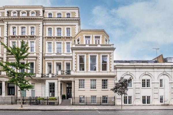  The Resident Kensington
