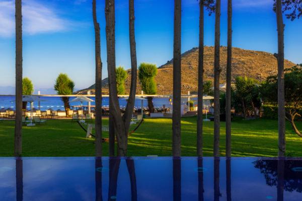 LIV Hotel by Bellazure Акьярлар