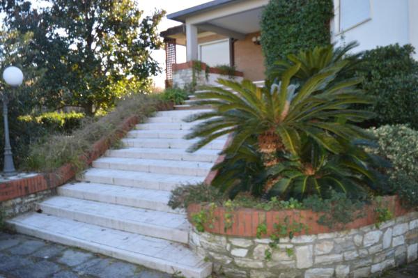 B&B Tra Mare e Marmo, Забронировать Отель «постель и завтрак» Каррара Тоскана