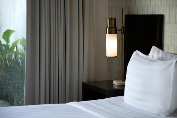 The Claremont Luxury Villas