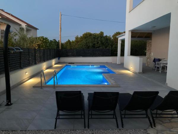 Villa Iva, Забронировать Апартаменты/квартира Мирце Брач