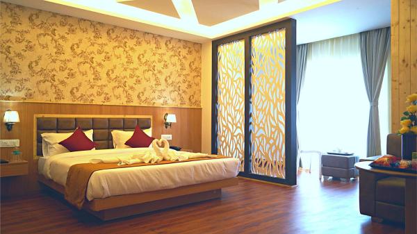 Hotel Yeasel Continental at Ridge Park Gangtok