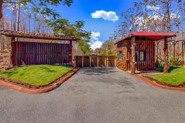 Club Mahindra Netrang, Забронировать Курортный отель СПА-отели Netrang, SPA-услуги