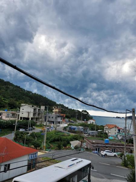 geoje ggumegeurin pensyeon