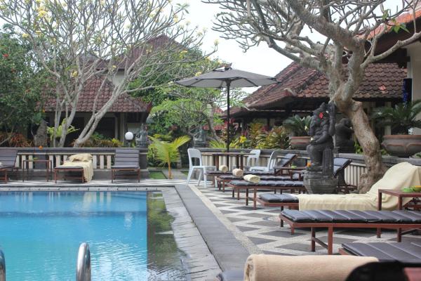 Sagitarius Inn