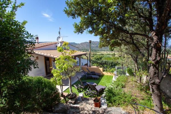 La Casa in Collina - affittacamere con vista mare, Забронировать Гостевой дом Отели San Teodoro Coast с завтраком, Завтраки