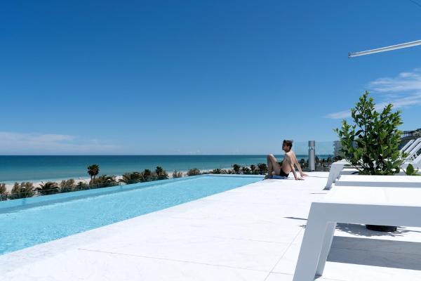 PICCOLA MAESTA\ boutique rooms