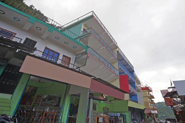 OYO Home 80427 Cheerful Stay Kempty