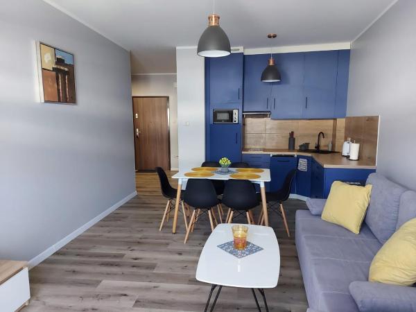 Apartamenty z tarasami "Miętowy spokój 15" "Romantyczna szarość 16" "Niebieska elegancja 17" maksymalnie dla 6 osób