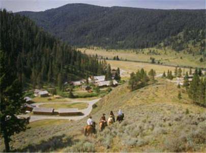 320 Guest Ranch
