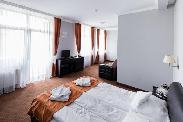 HOTEL OPAL Zalau, Забронировать Отель Недорогие отели Салай, недорогие