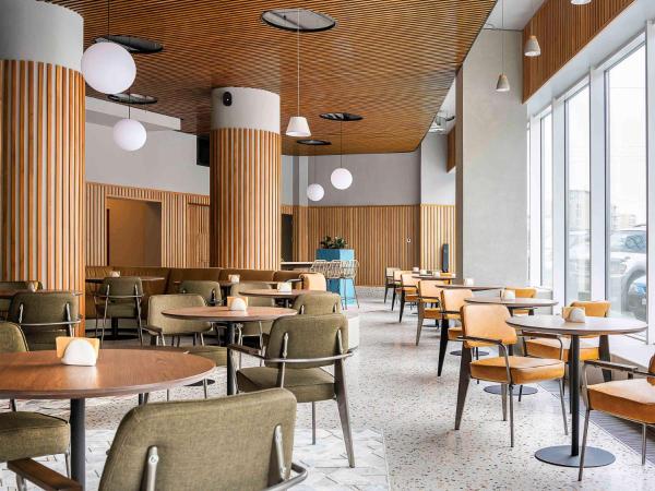 Отель Novotel Владивосток