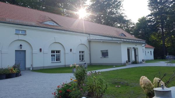 Gästehaus Vergissmeinnicht, Забронировать Отель «постель и завтрак» Гутеборн Бранденбург