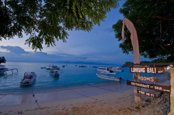 Lumbung Bali Huts
