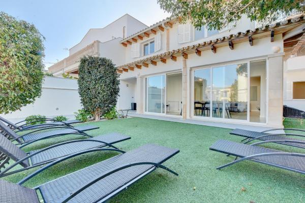 Villa Port Andratx by Slow Villas