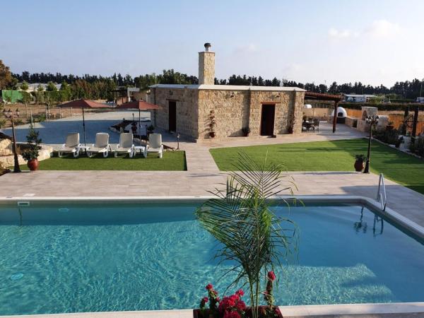 Villa Yioukkas, Забронировать Вилла Yeroskipou Пафос